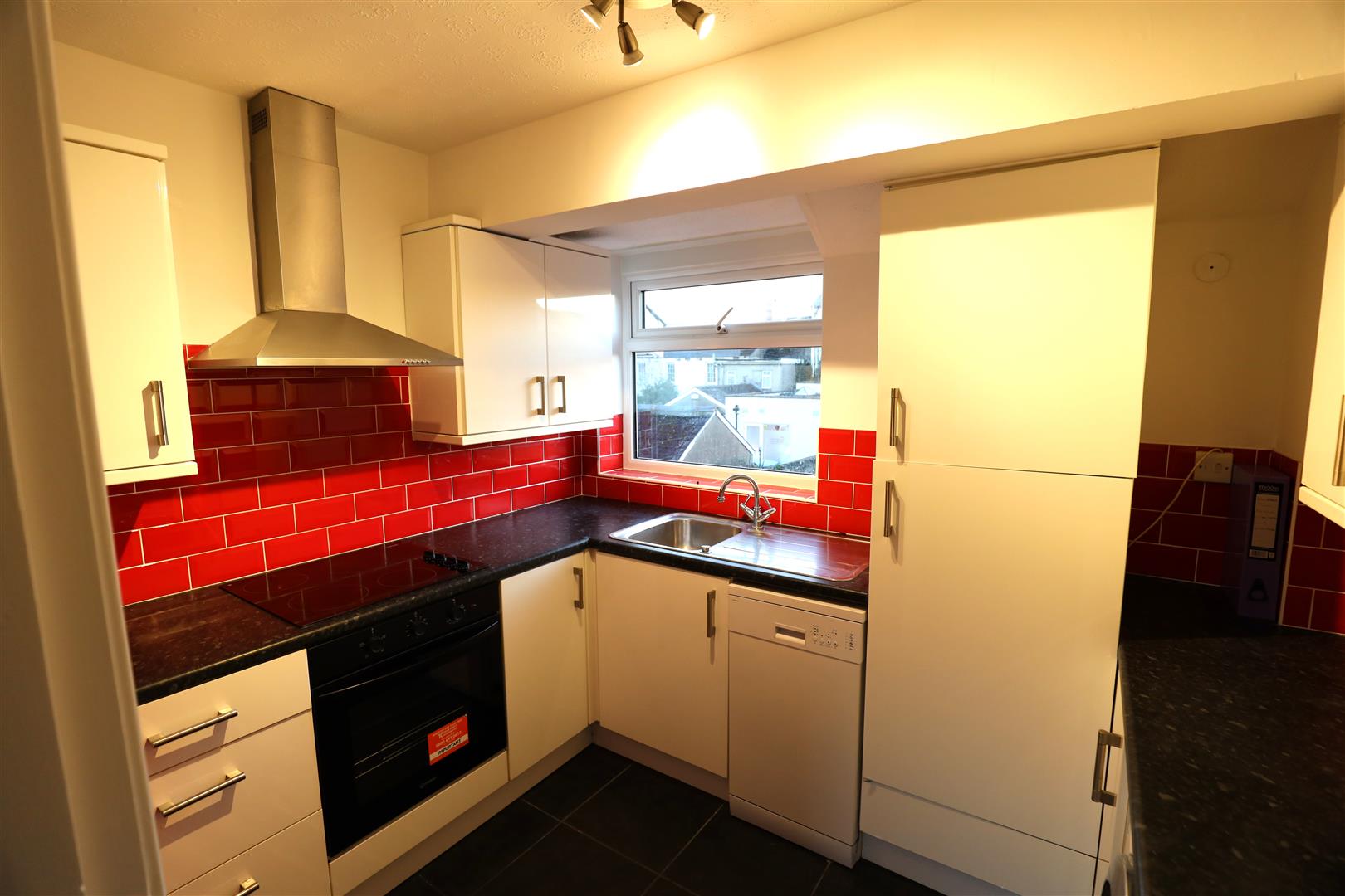 6 Woodstock Mews, North Road, Cowbridge, CF71 7DF